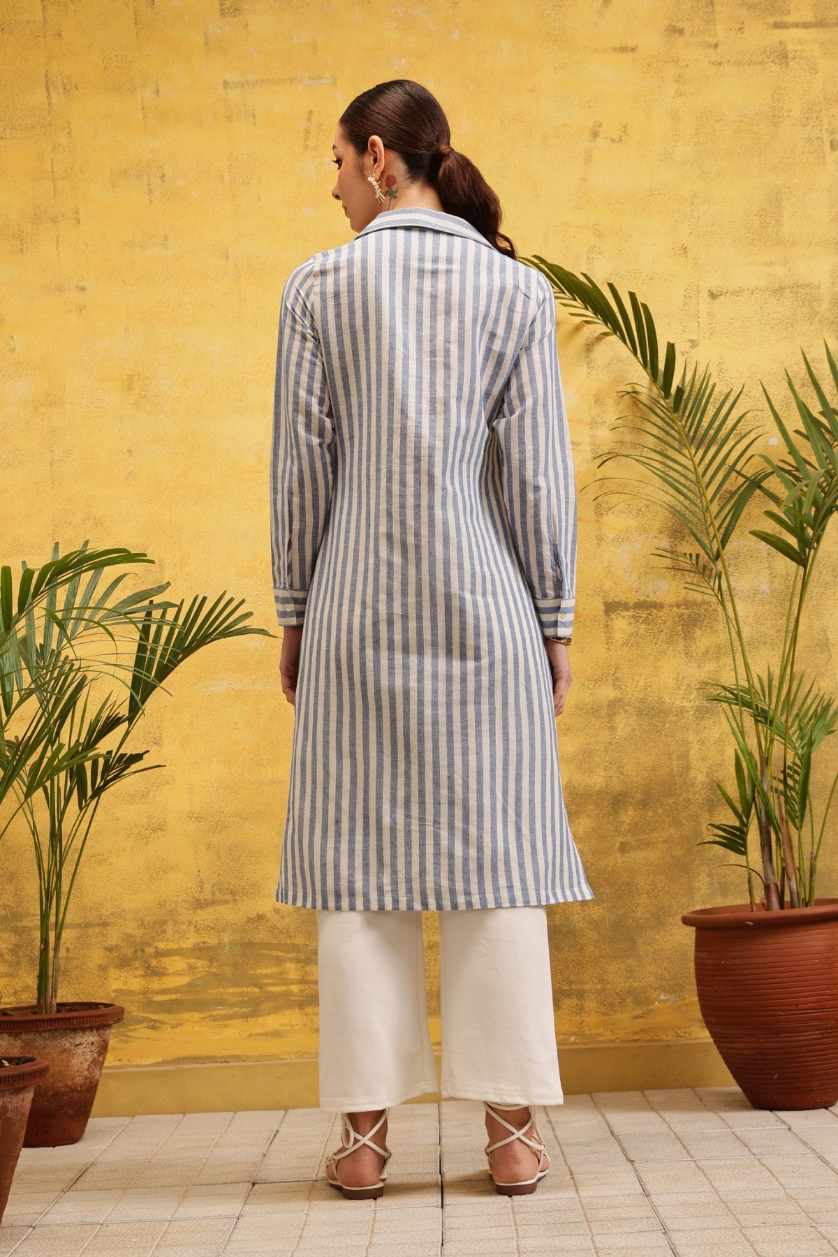 Azure Stripe Kurta (Blue) - Label Shona Rohatgi Garg