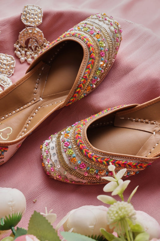 Candy Kaarigari - Label Shona Rohatgi Garg